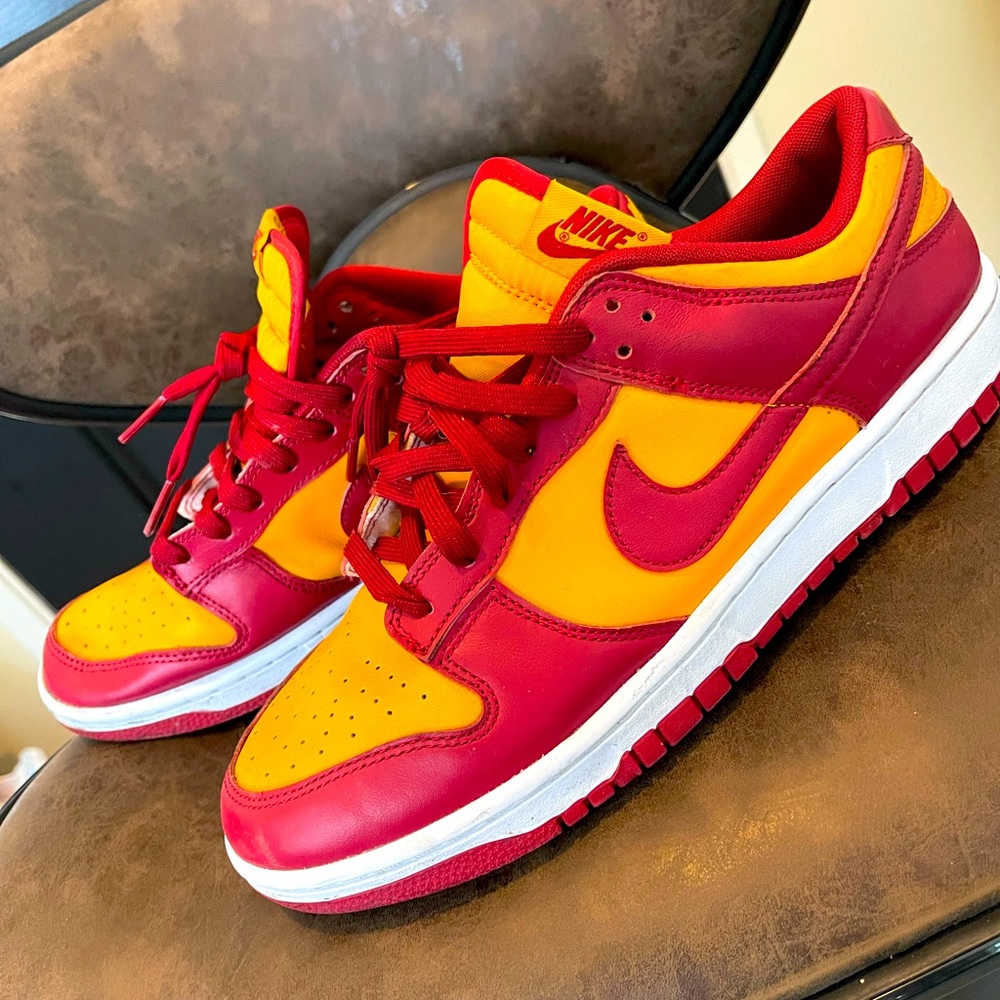 Nike ✔️Dunk Low Gold 💛 Red ❤️